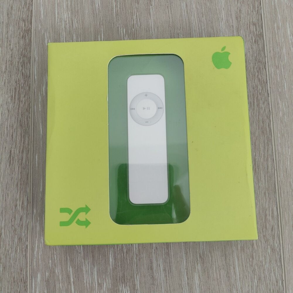 Apple iPod Shuffle 1st Generation White (512MB) 2005 New Factory Sealed
